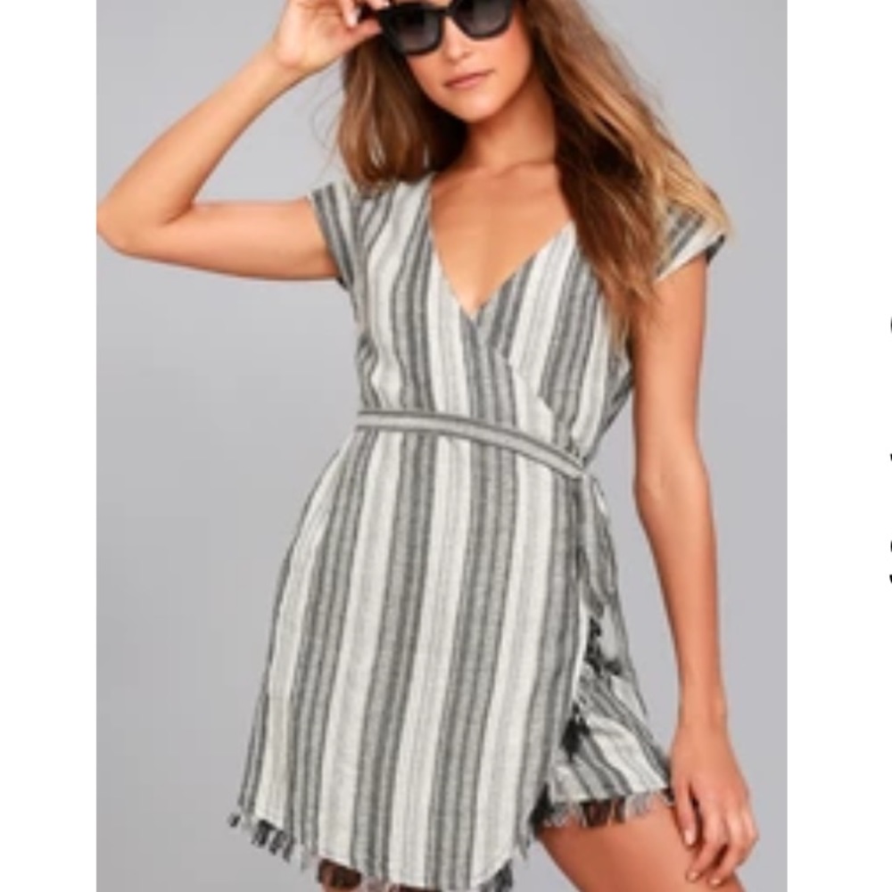 Lulus striped wrap dress